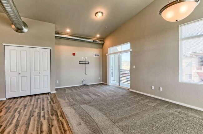 Building Photo - 2960 Kincaid Dr