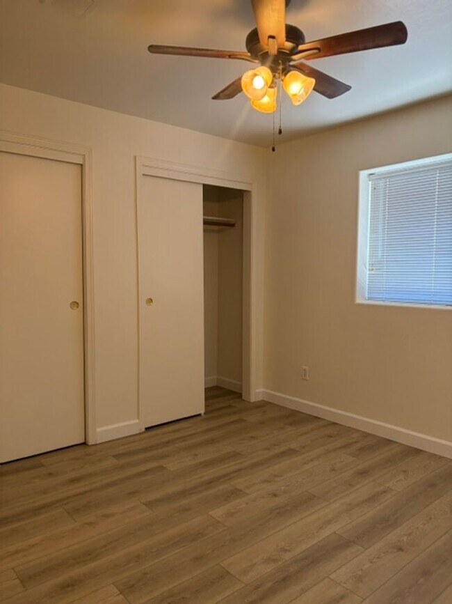 Building Photo - 631 Greenwood Meadow Ln