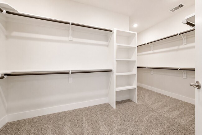 Building Photo - 13602 Hartwell Bnd Dr