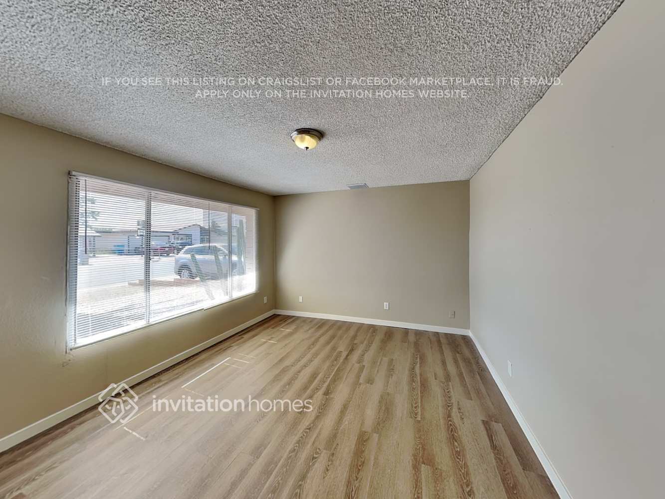 Building Photo - 3844 W Acapulco Ln