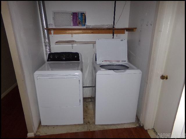 Building Photo - 4404 Greenway Dr