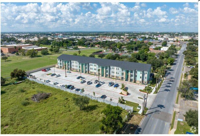 Building Photo - Dallas Apartments