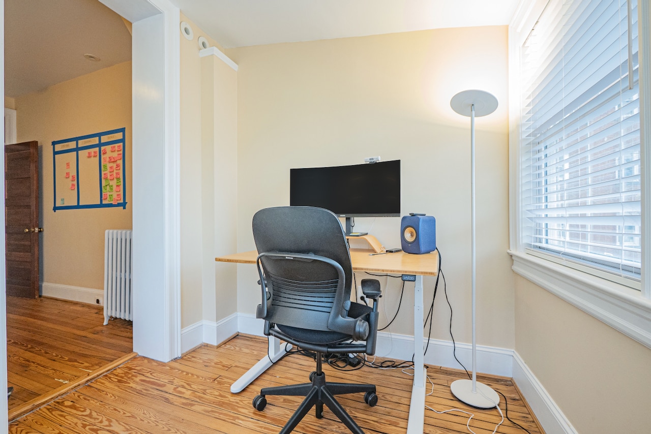 Building Photo - 3542 10th St NW