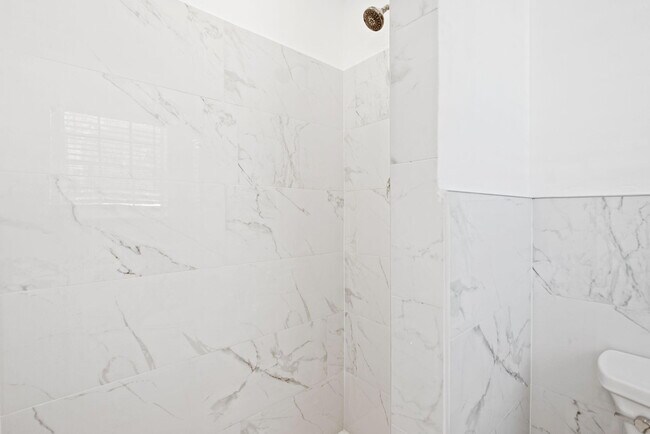 Building Photo - 1516 Jefferson St