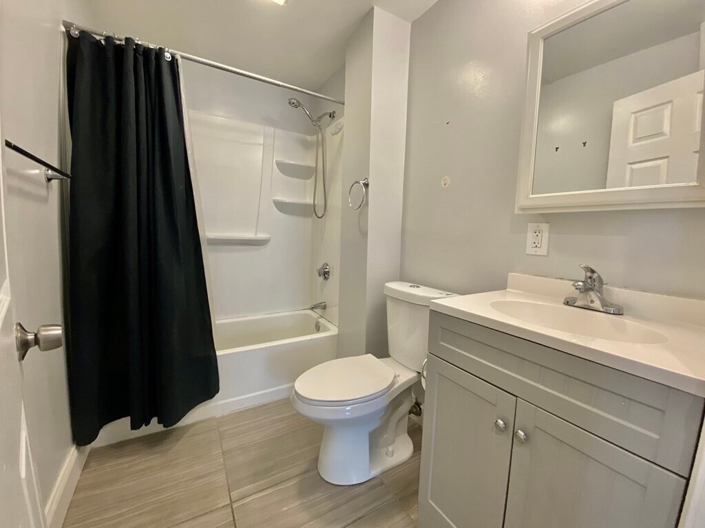 Building Photo - 48 Brookley Rd