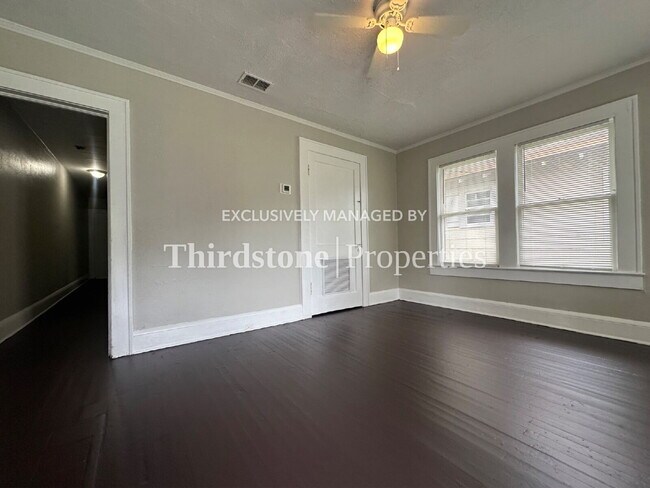 Building Photo - 3048 Hunt St