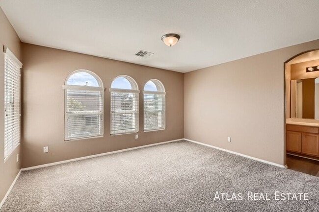 Building Photo - 7198 Clear Range Ave