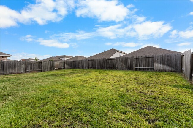 Building Photo - 5214 Perkins Rdg Wy