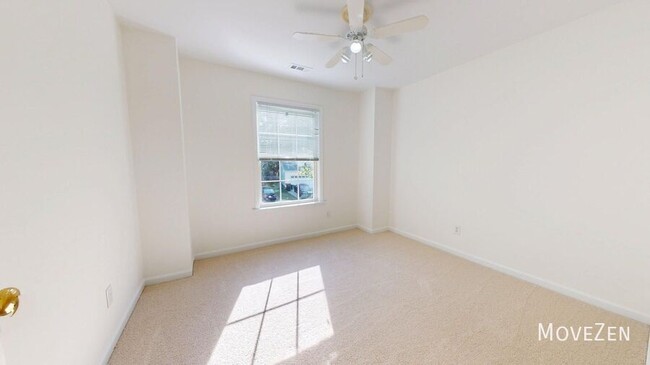 Building Photo - 308 Arbor Crest Rd