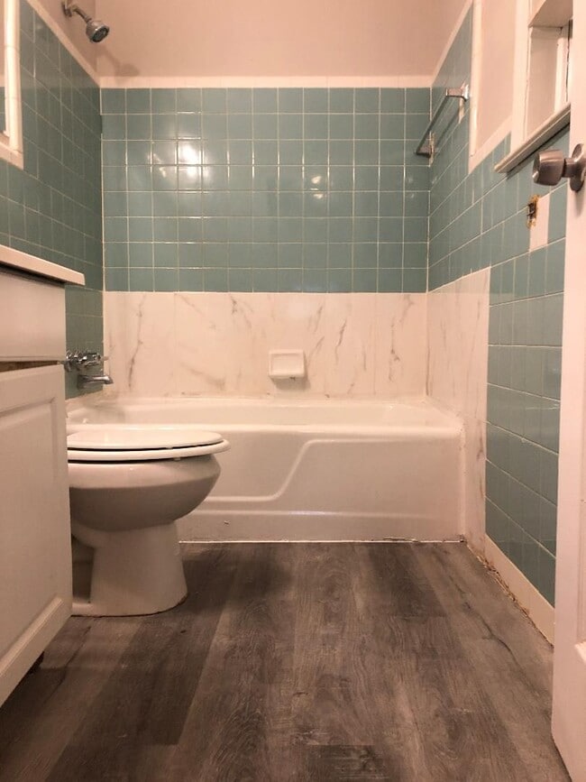 Building Photo - Charming 4 BD 2 BA Home in Prime Decatur Location