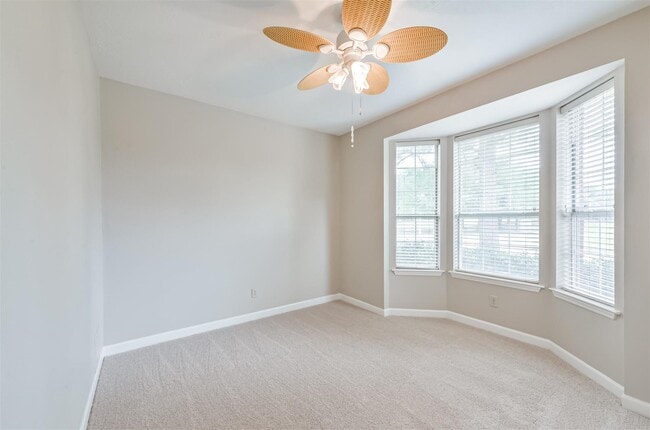 Building Photo - 15019 Trumpet Vine Ln