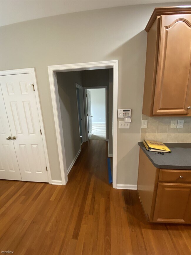 Building Photo - 4 br, 3 bath House - 6014 Vintage Pointe O...