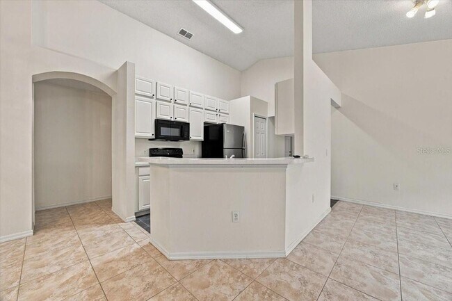 Building Photo - 2393 Paulette Dr