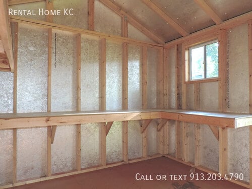 Building Photo - 6325 Santa Fe Dr