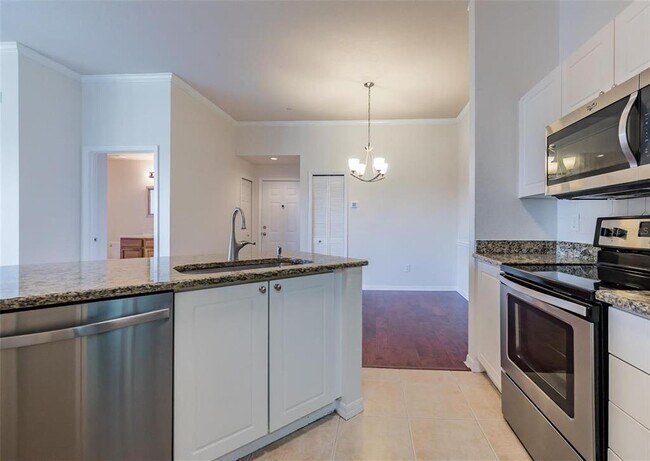 Building Photo - 4209 Woodstorks Walk Way