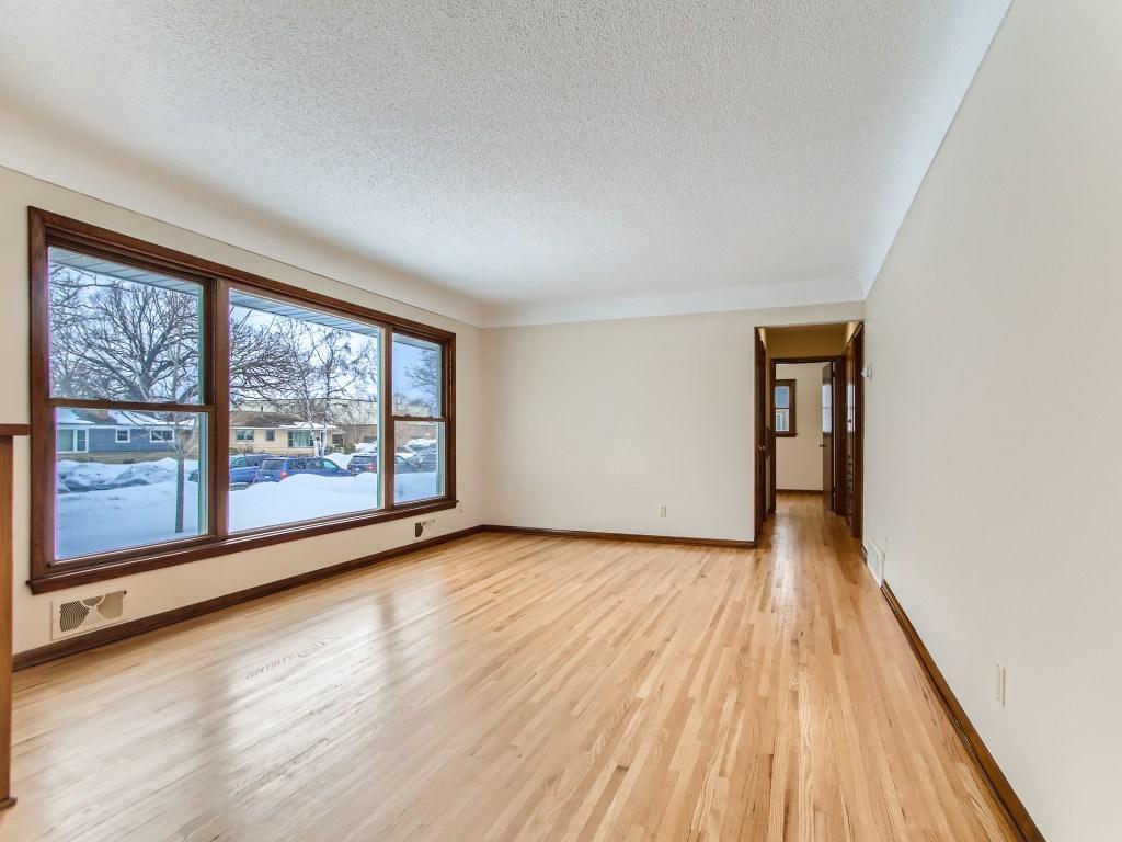 Building Photo - 12625 Monterey Ave S