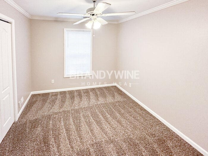 Building Photo - 6979 Pine Shadow Way