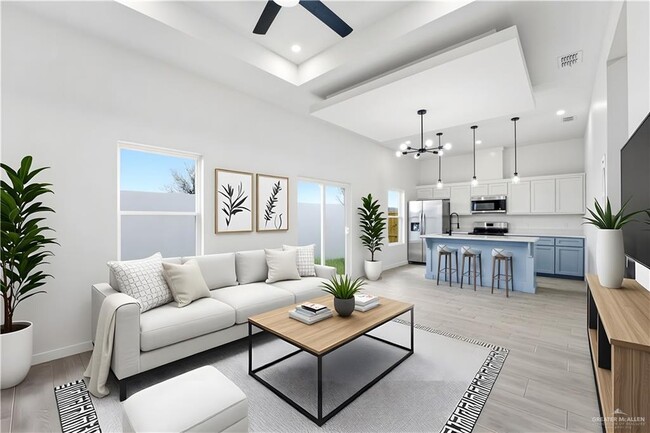 Building Photo - 14 Notre Dame Ave