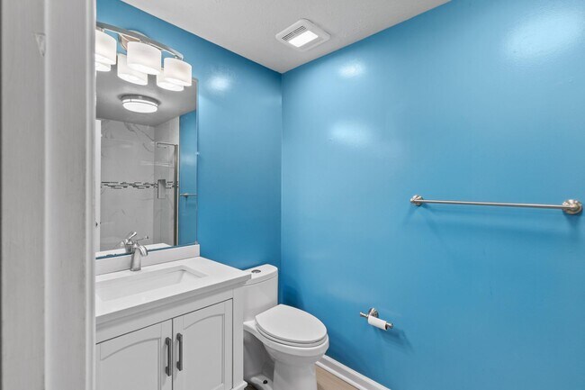Building Photo - 5411 Castlestone Dr