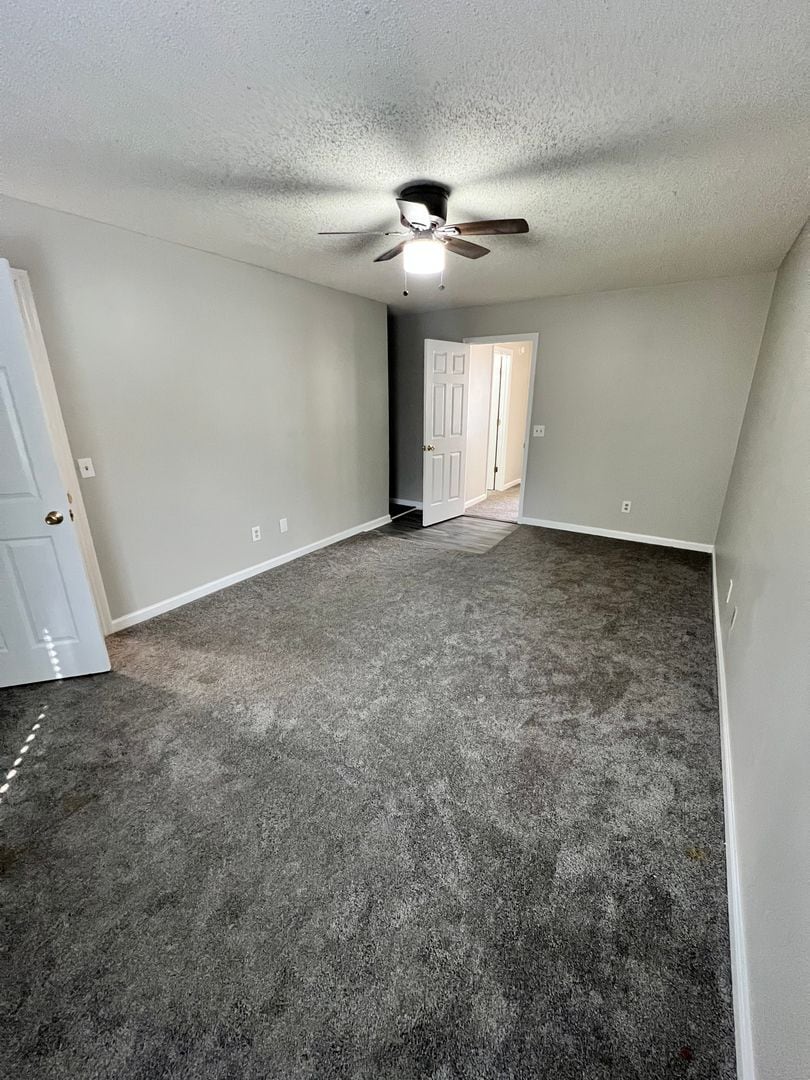 Building Photo - 575 Heritage Ct