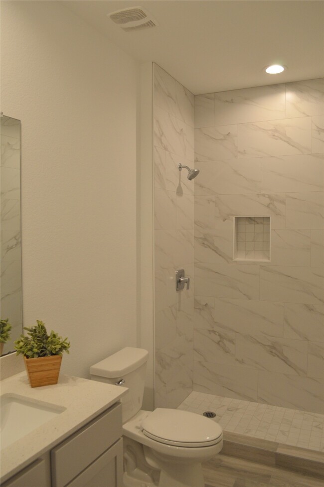 Building Photo - 10313 Cascade Range Ln