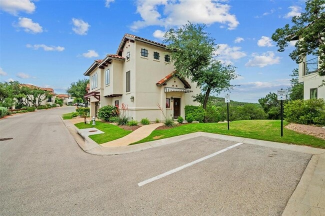 Building Photo - 223 Honey Creek Ct