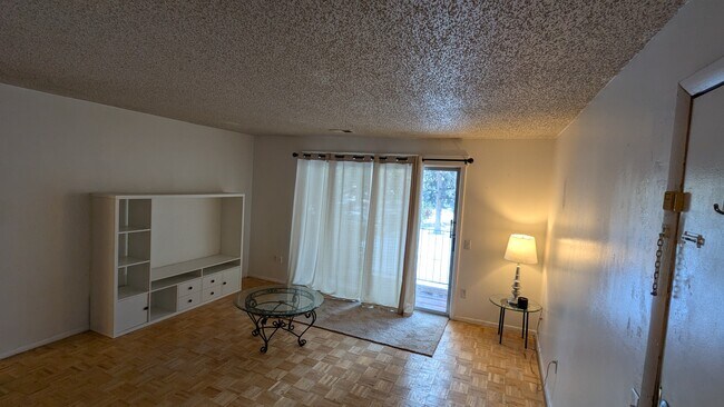 Building Photo - 12121 Melody Dr
