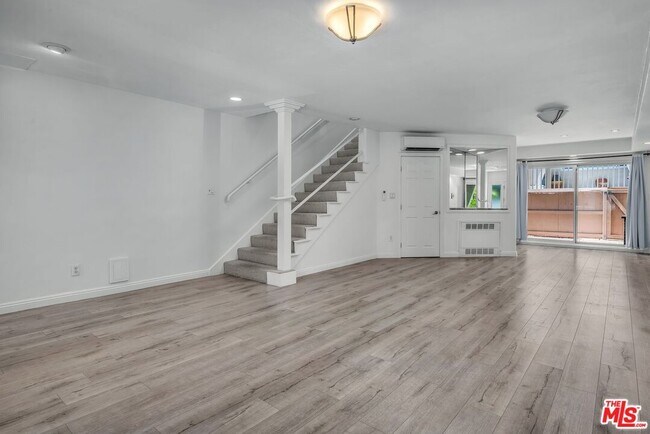 Building Photo - 8025 Redlands St