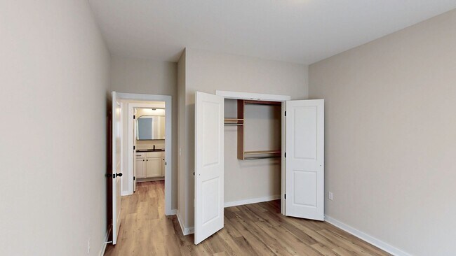 Building Photo - Beautiful New Construction 3 BR Townhome i...