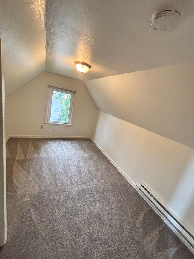 Building Photo - rlansing