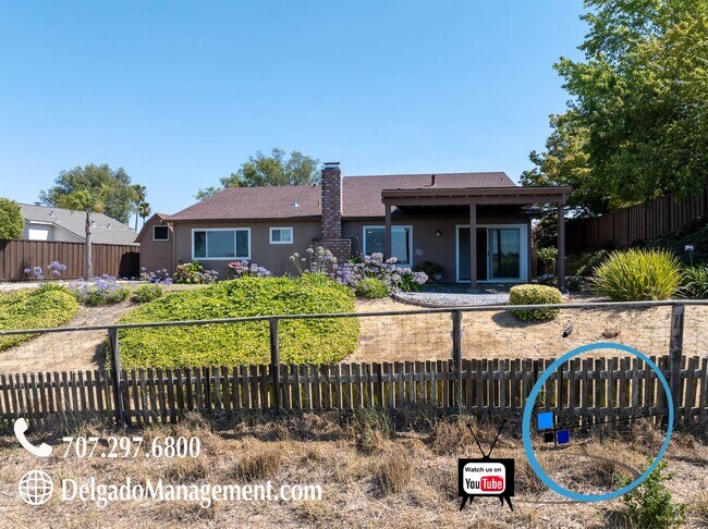 Building Photo - 493 Mills Dr