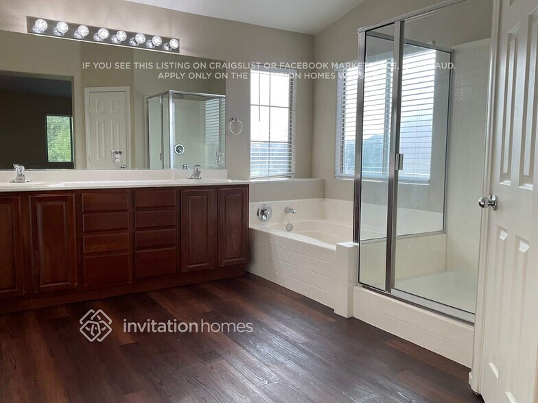 Building Photo - 908 Eric Stocken Ave