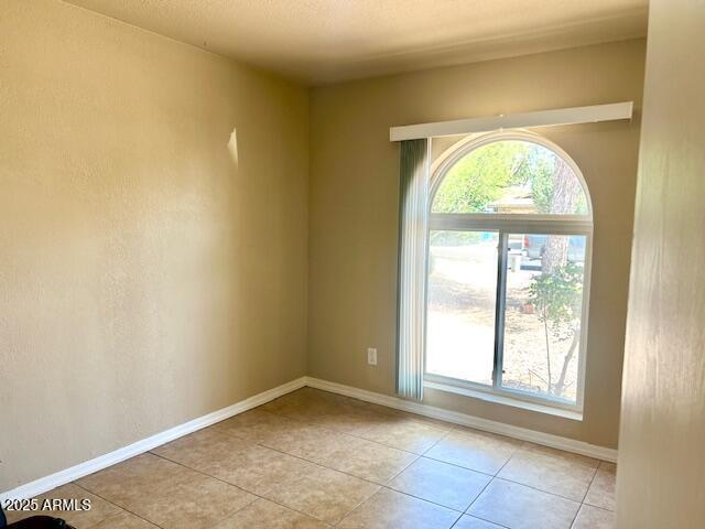 Building Photo - 6239 E Evans Dr