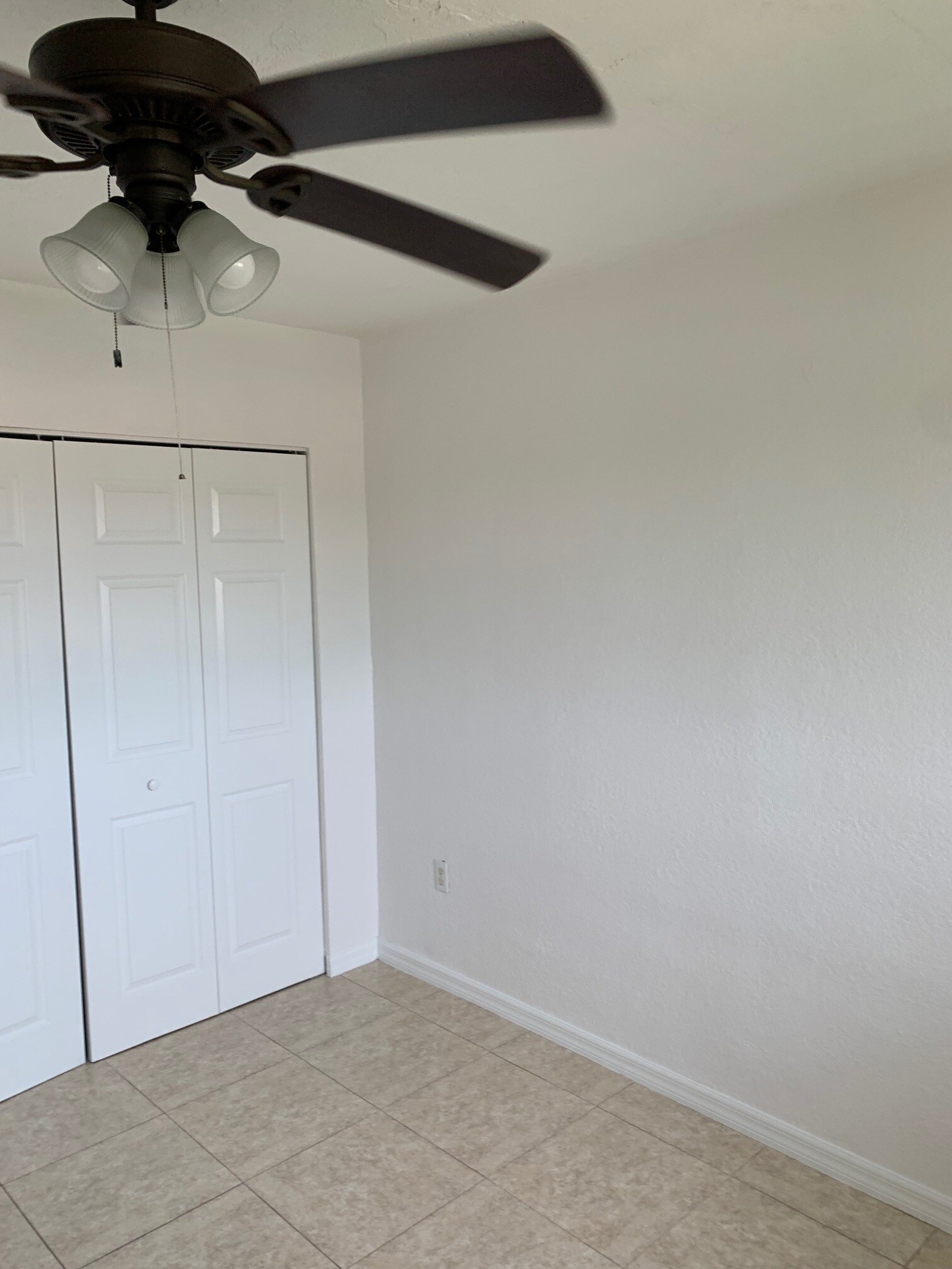 Building Photo - 14500 SW 88th Ave