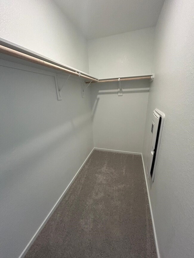 Building Photo - 9215 Speckled Trout Dr