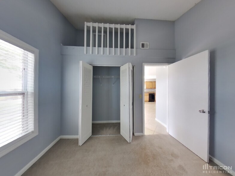 Building Photo - 11650 White Horse Rd