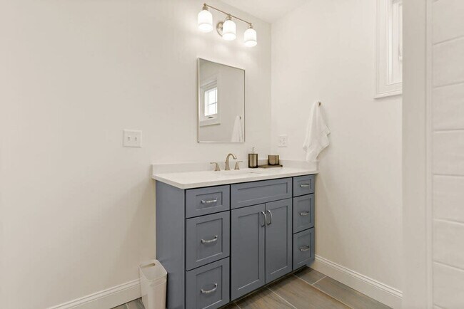 Building Photo - 74 Island Path