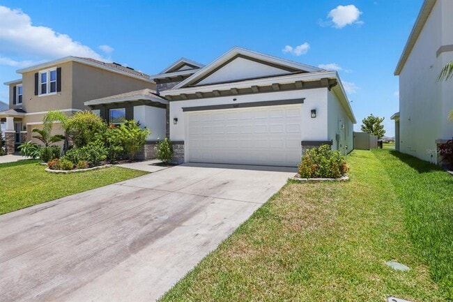Building Photo - 5689 Hawks Cay St