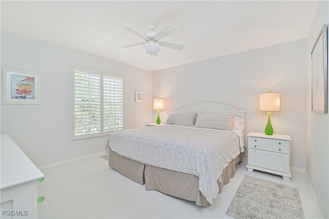 Building Photo - 3681 Lakemont Dr