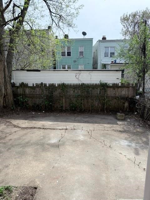 Building Photo - 77 Williams Ave