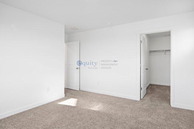 Building Photo - 8522 W Beckville Dr