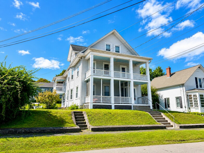Exterior - 93 Pleasant St