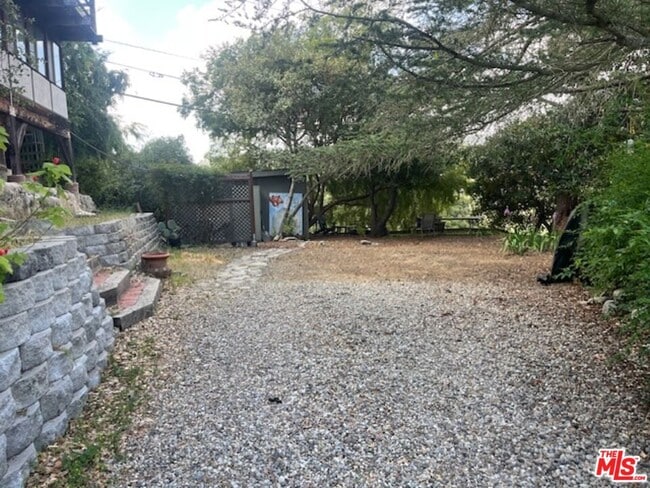 Building Photo - 21516 Encina Rd
