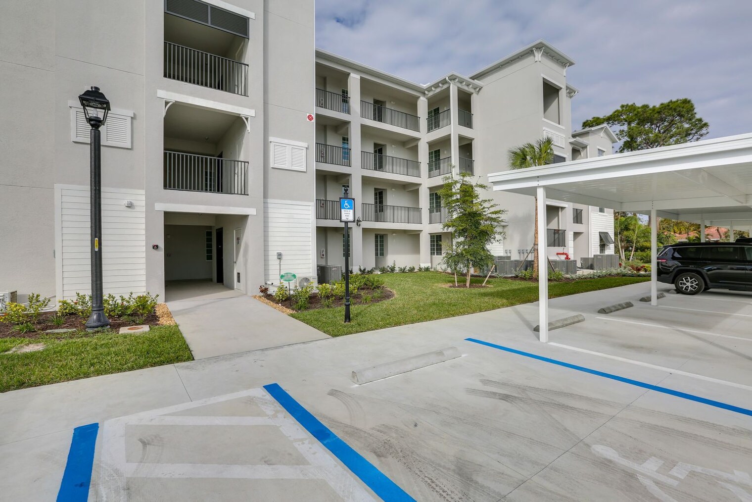 Building Photo - 18461 Copperhead Dr