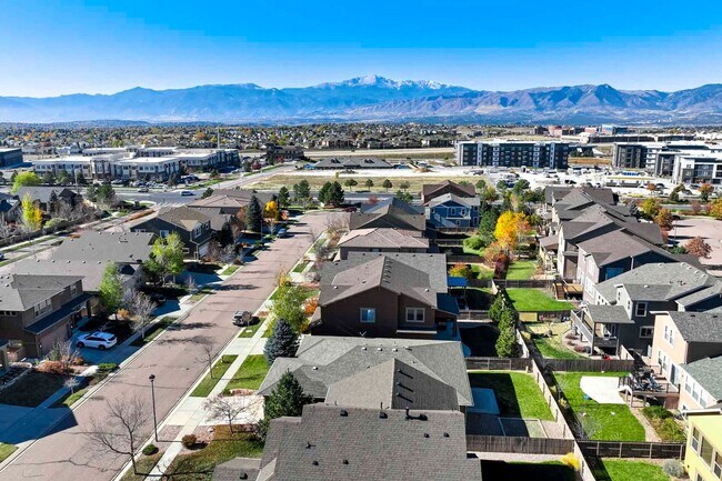 Building Photo - Ranch Style 4 Bedroom Home in Cordera...sh...