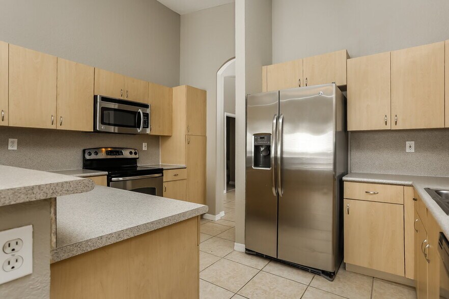 Building Photo - 13124 SW 23rd St