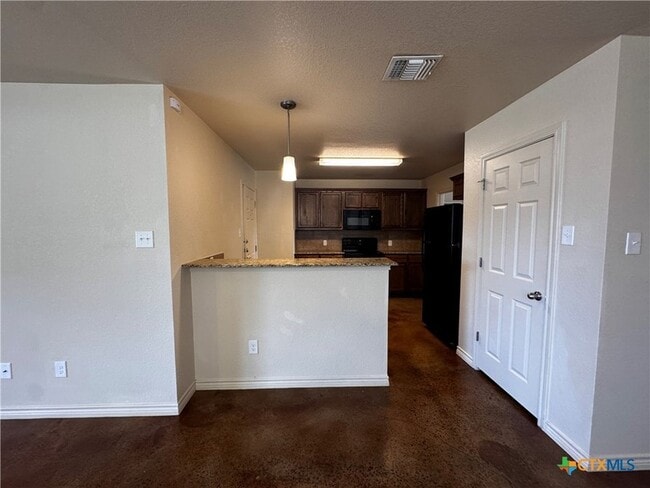 Building Photo - 1803 Indian Trail