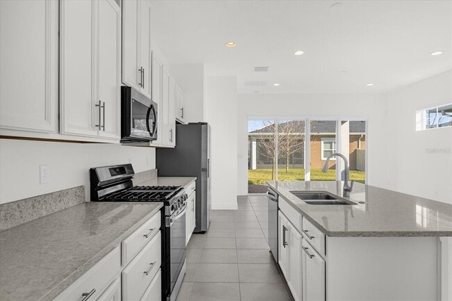 Building Photo - 2360 Datura Lp