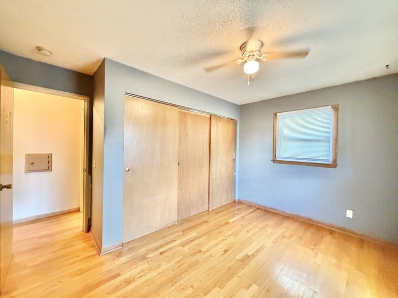 Building Photo - 625 Vera Ct