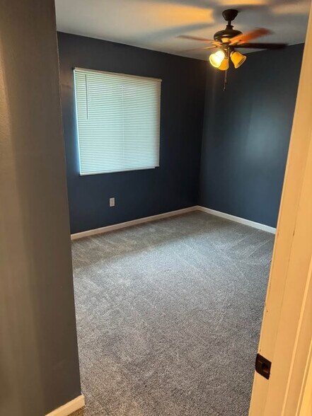 Guest Bedroom - 2275 N Cable Rd